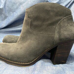 Lucky Brand Eller Grey Suede Booties EUC Size 8.5
